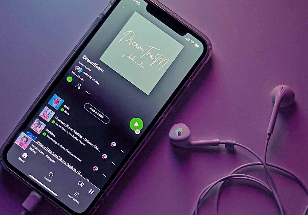 Spotify playlist on mobile phone